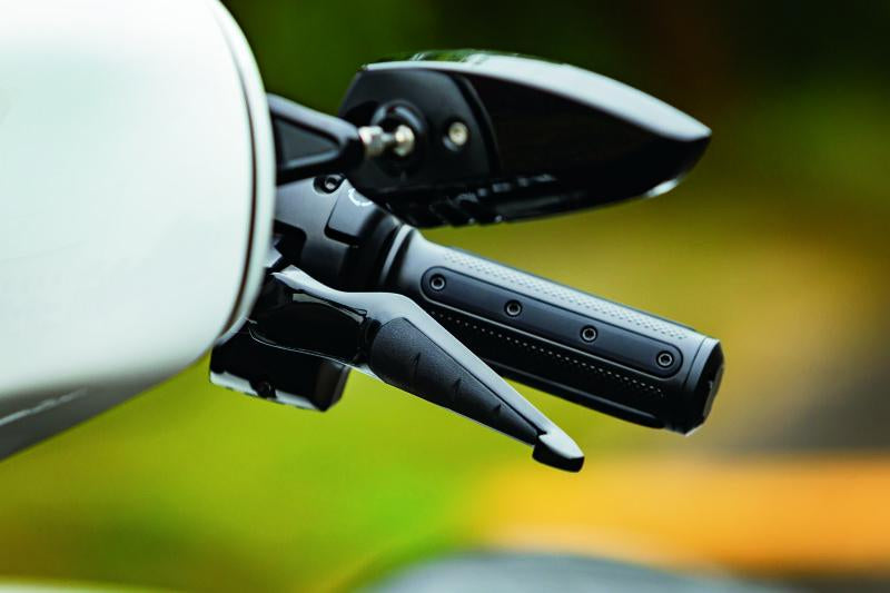 Kuryakyn 5736 Kuryakyn ISO Levers Chrome - 5736