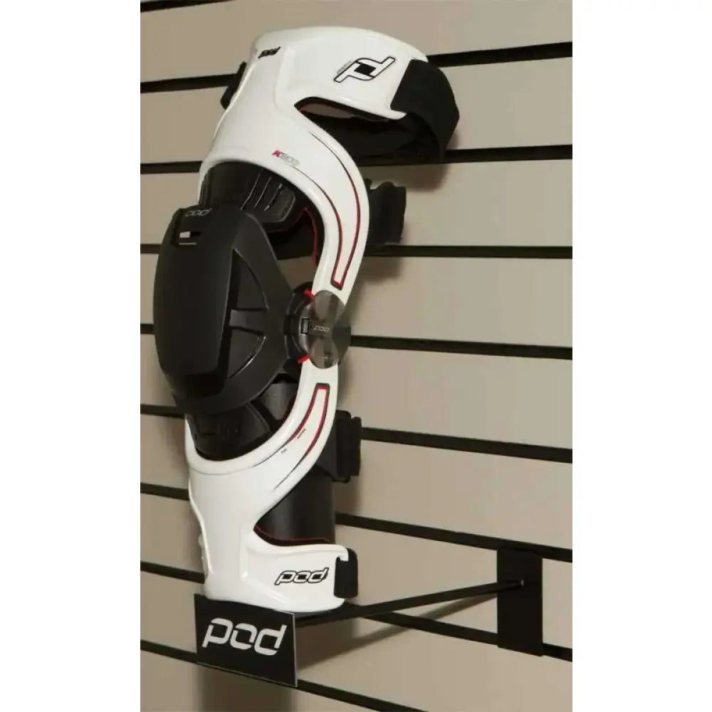 664-0598 Knee Brace Slatwall Display