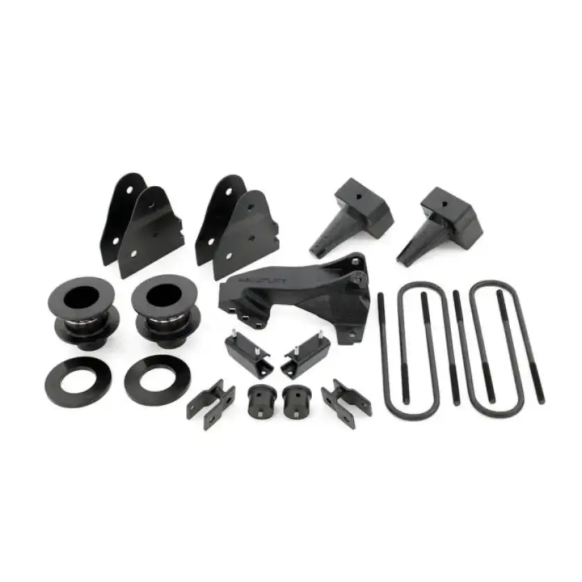Readylift 3.5'F/1.0'R Sst 17 F250 1-piece driveshaft suspension lift kit components for enhanced ground clearance and aggressive stance.