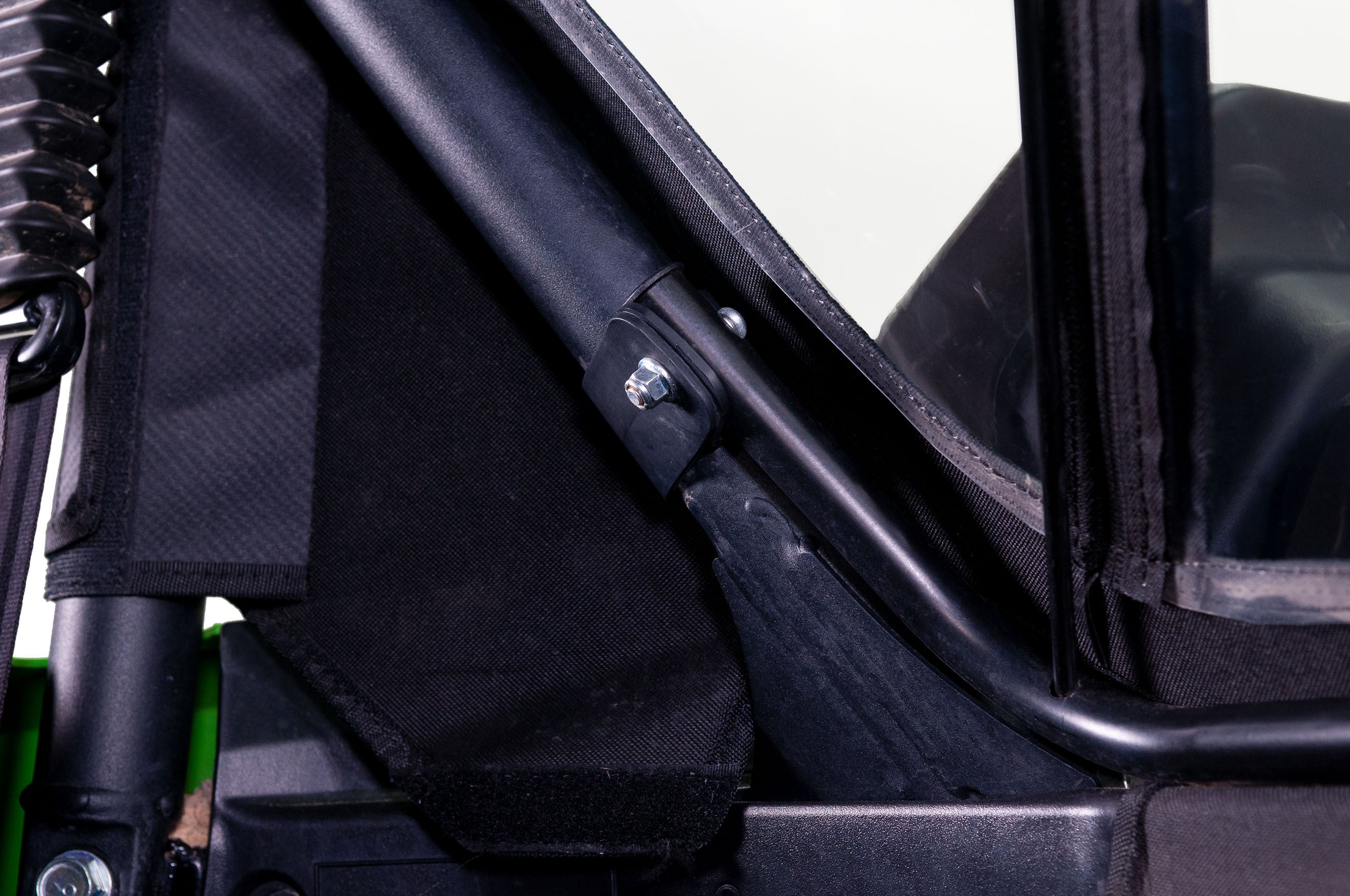 Rear Dust Panel W/ Window Kaw Krx