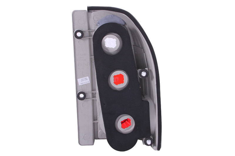 ANZO 211135 ANZO 1999-2004 Suzuki Grand Vitara Taillights Chrome