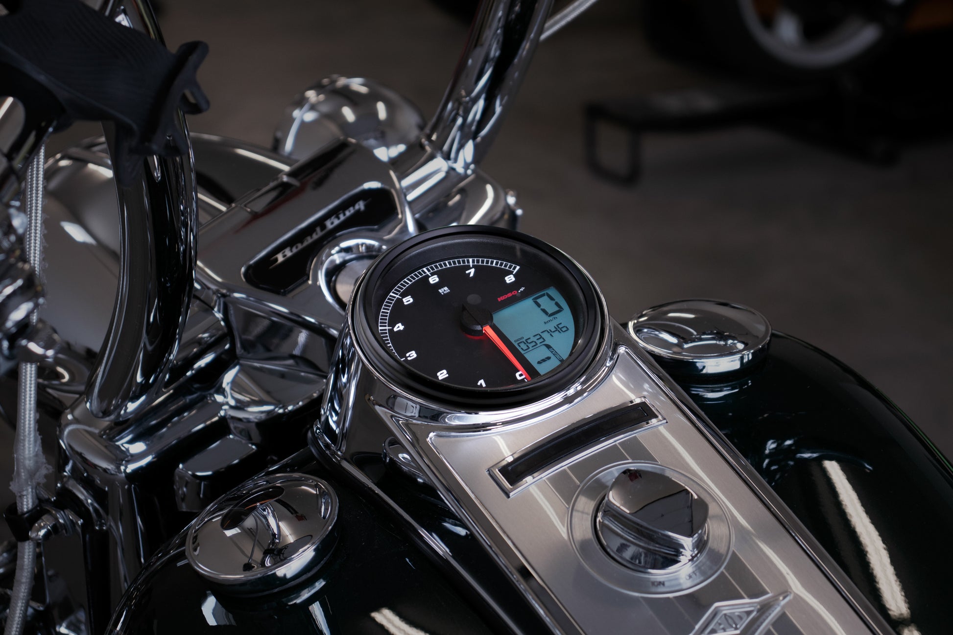 Hd 05 4.5" Gauge Black Bezel `12 17 Fxd 11 12fxst 14 22flhr