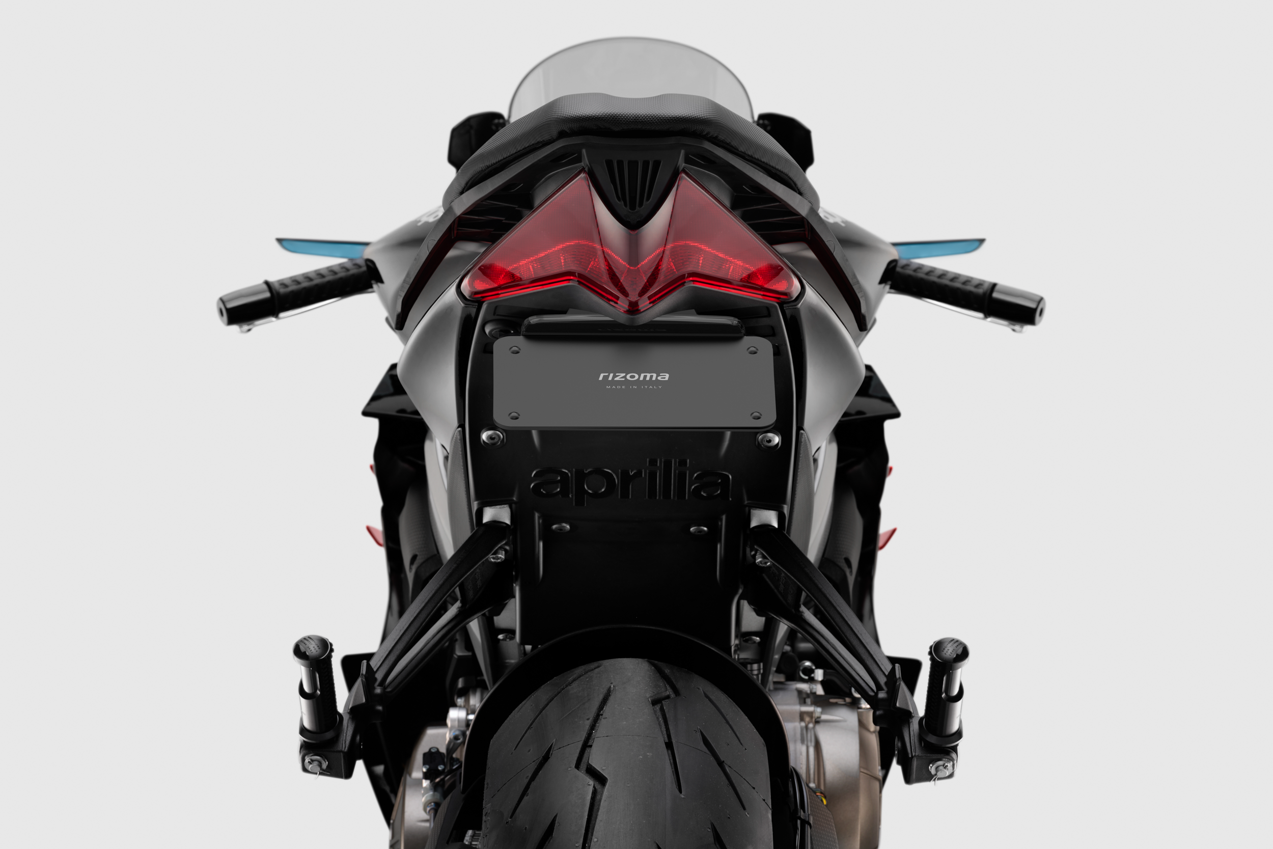 Rizoma Flat-Out Fender Eliminator Body PTU041B - Flat-OUT Apr