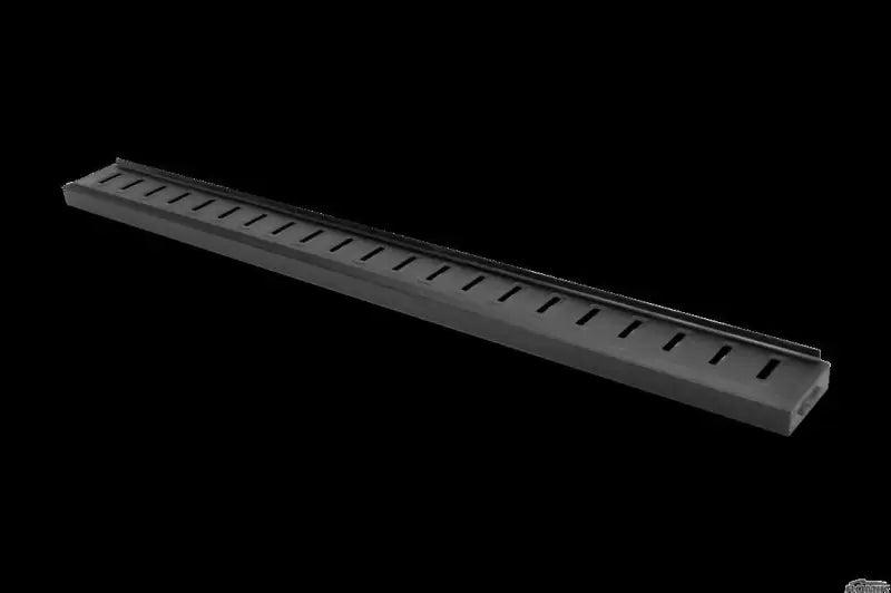 81823419 Romik Usa Rof-T Runningboard