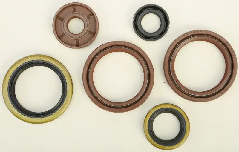 Oil seal set with various sizes and materials for reliable sealing solutions