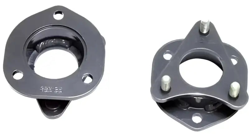 835125 Maxtrac Lifted Strut Spacer