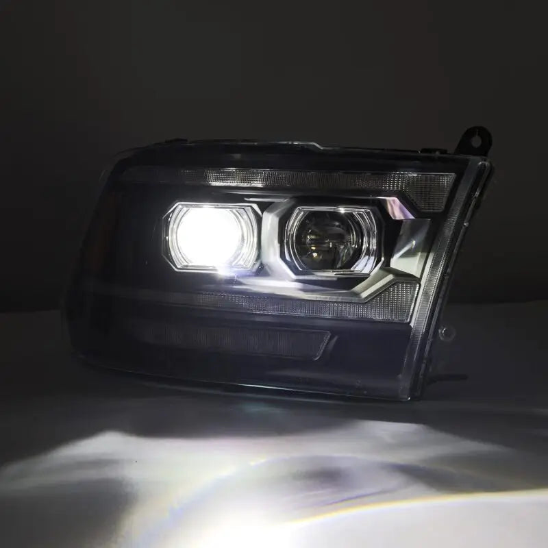 AlphaRex 880558 880558 AlphaRex 09-18 Dodge Ram 2500 LUXX LED Proj Headlights Plank Style Blk w/Activ Light/Seq Signal/DRL