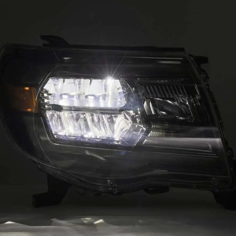 AlphaRex 880733 880733 AlphaRex 05-11 Toyota Tacoma LUXX Crystal Headlights Plank Style Alpha Black w/Activation Light/DRL