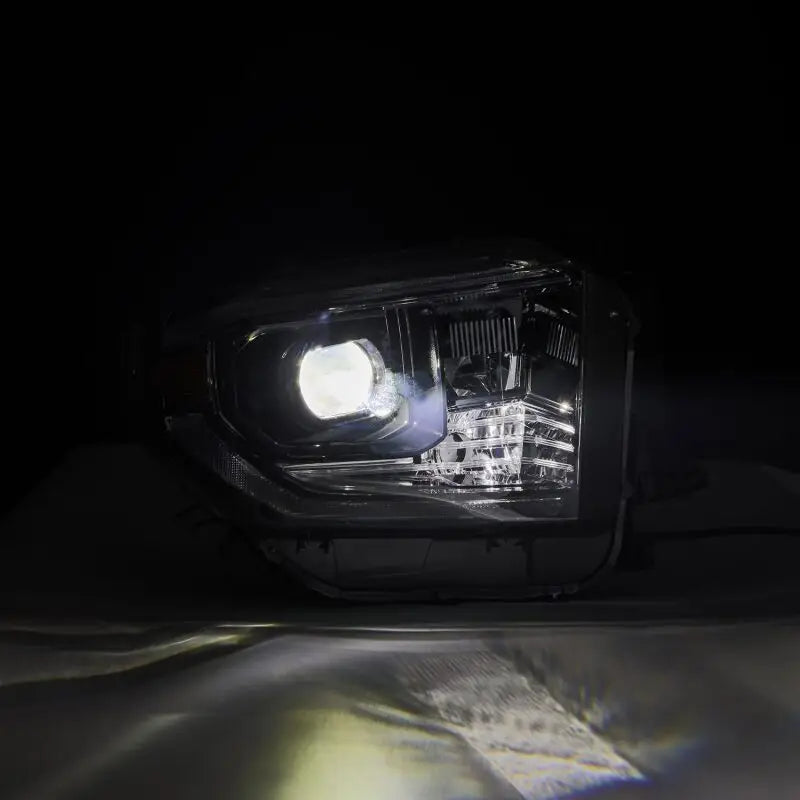 ALPHAREX USA 880836 LUXX-SERIES PROJECTOR HEADLIGHTS