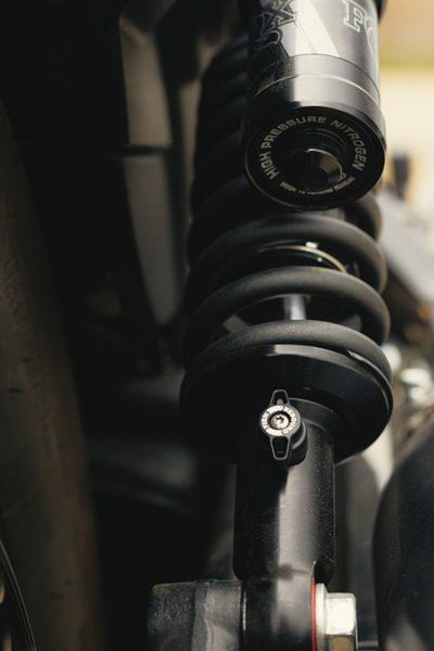 FOX Qs3-Qsr Piggyback Scout Shocks Suspension 897-25-327 - QS3-QSR Std Spring 25-UP