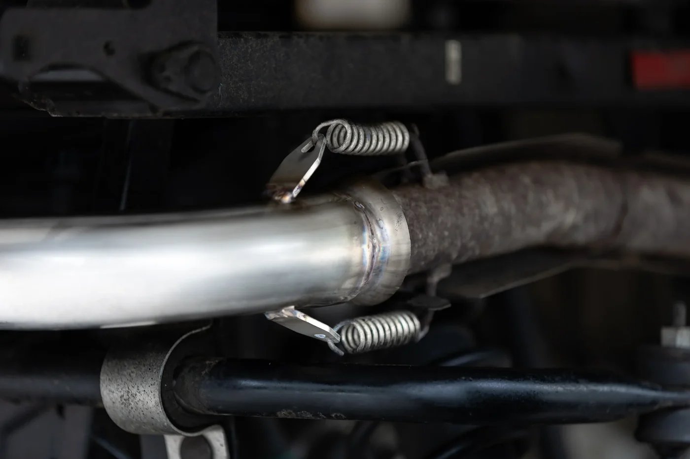 MBRP Performance Muffler Exhaust AT-9544PT - Chrome Single Slip-ON System