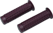 Kuryakyn 6597 Kuryakyn Braaap Grips 7/8in Red - 6597
