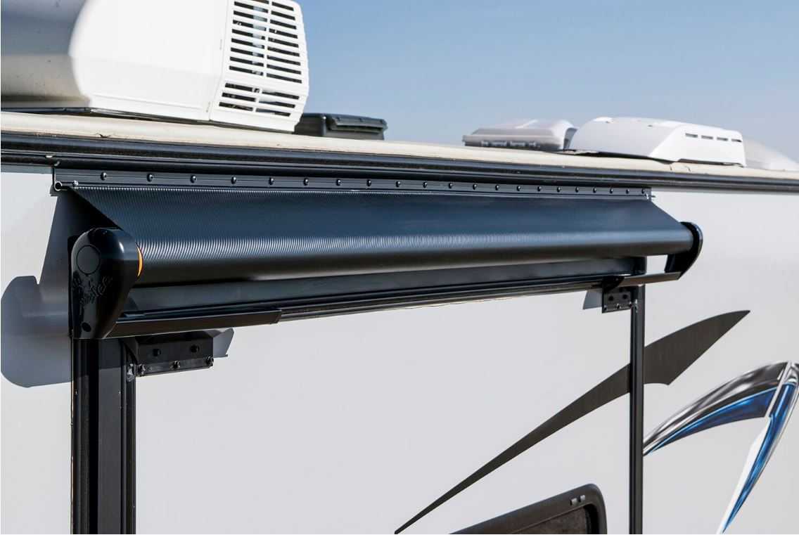 HI1966262TR Awning