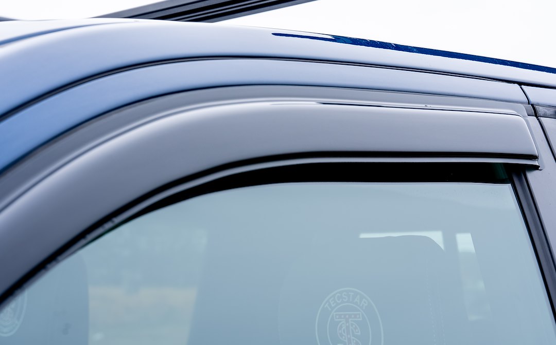 Black Horse OEM Quality And Appearance Rainguard 144706 - Chrome Rain Guards