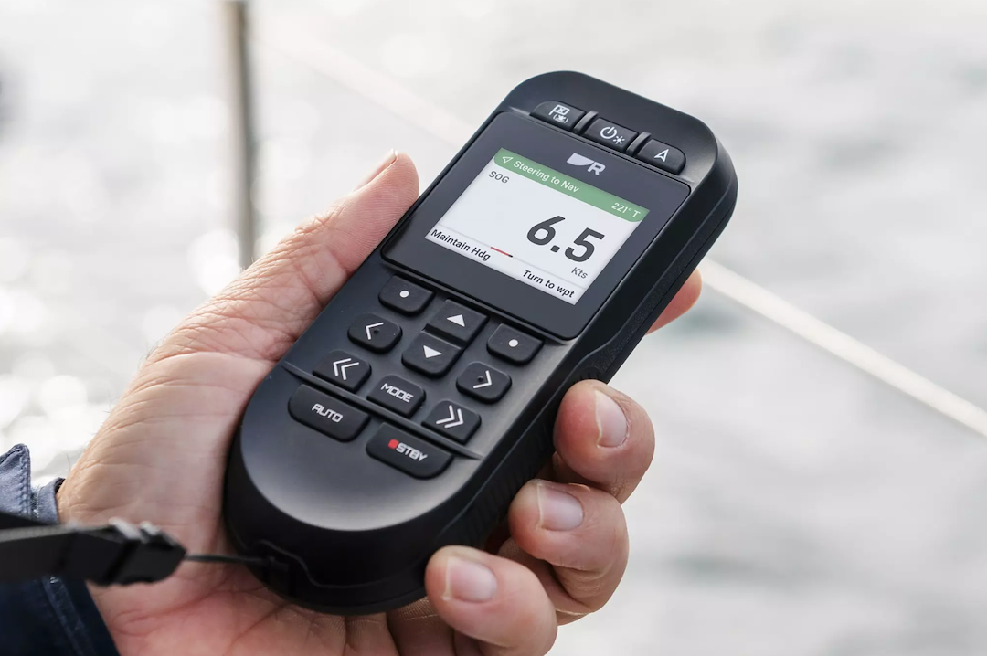 Raymarine E70718 Boat Autopilot System Remote Control Kit