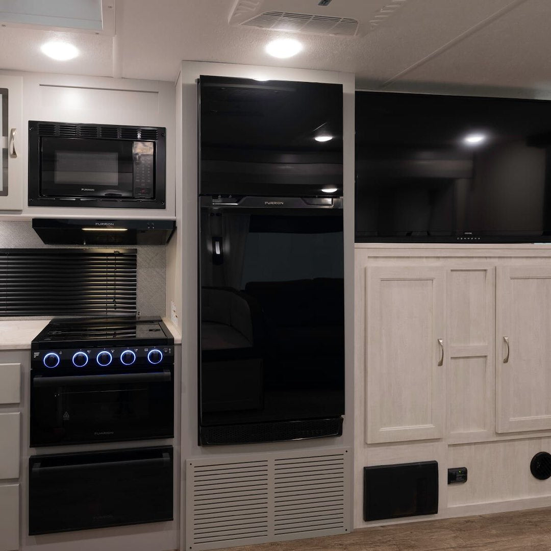 Furrion LLC Waterproof Cable Entry Solar Panel Connector Fseb30JWO-BL - Rooftop Connection Box PA