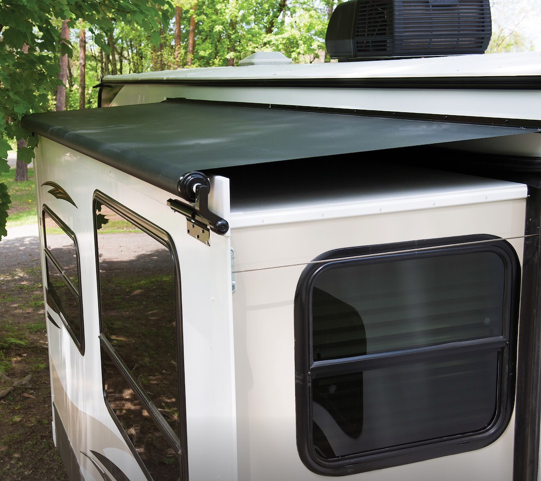 Lippert Comp Made In USA Awning V000746124 - Slide Topper 222