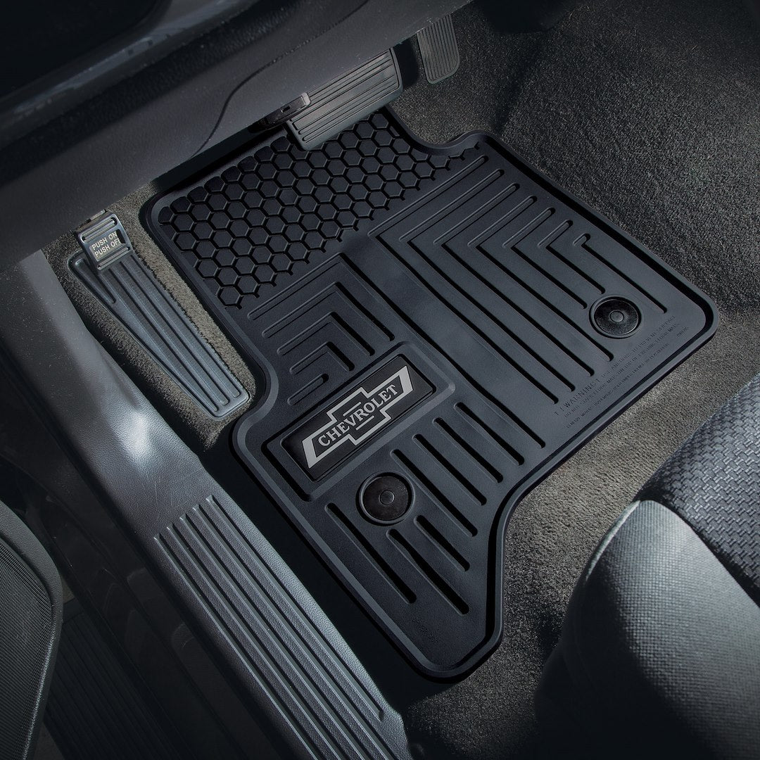 Plasticolor Weather On An Easy-To-Clean Surface Floor Mat 001795R01 - Chevy Silverado 14-18YR