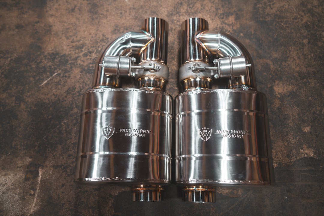 Valvetronic Universal Fit For Many Applications Exhaust Muffler UVM.63MM.X2 - Valved Kit 2.5IN Dual