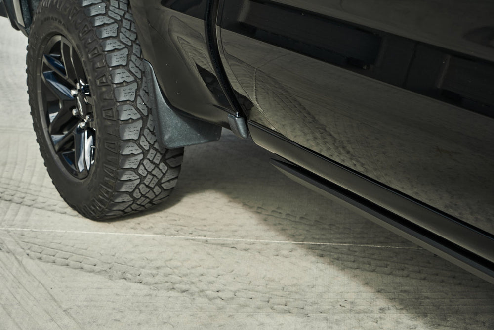 Body Armor Dual-Motor Functionality Running Board GM-4501 - E-Steps