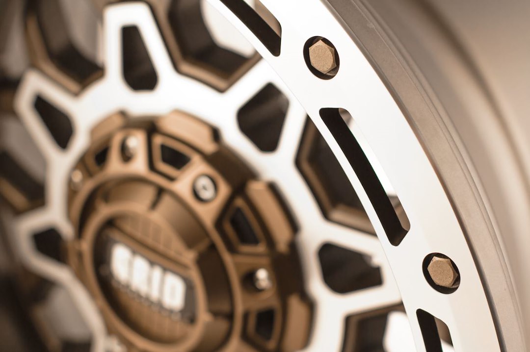 Grid Wheels With Grid Logo Center Cap GD0920090655Z1810 - GD09 20X9.0 6X139.7 18 110 Mbrmd