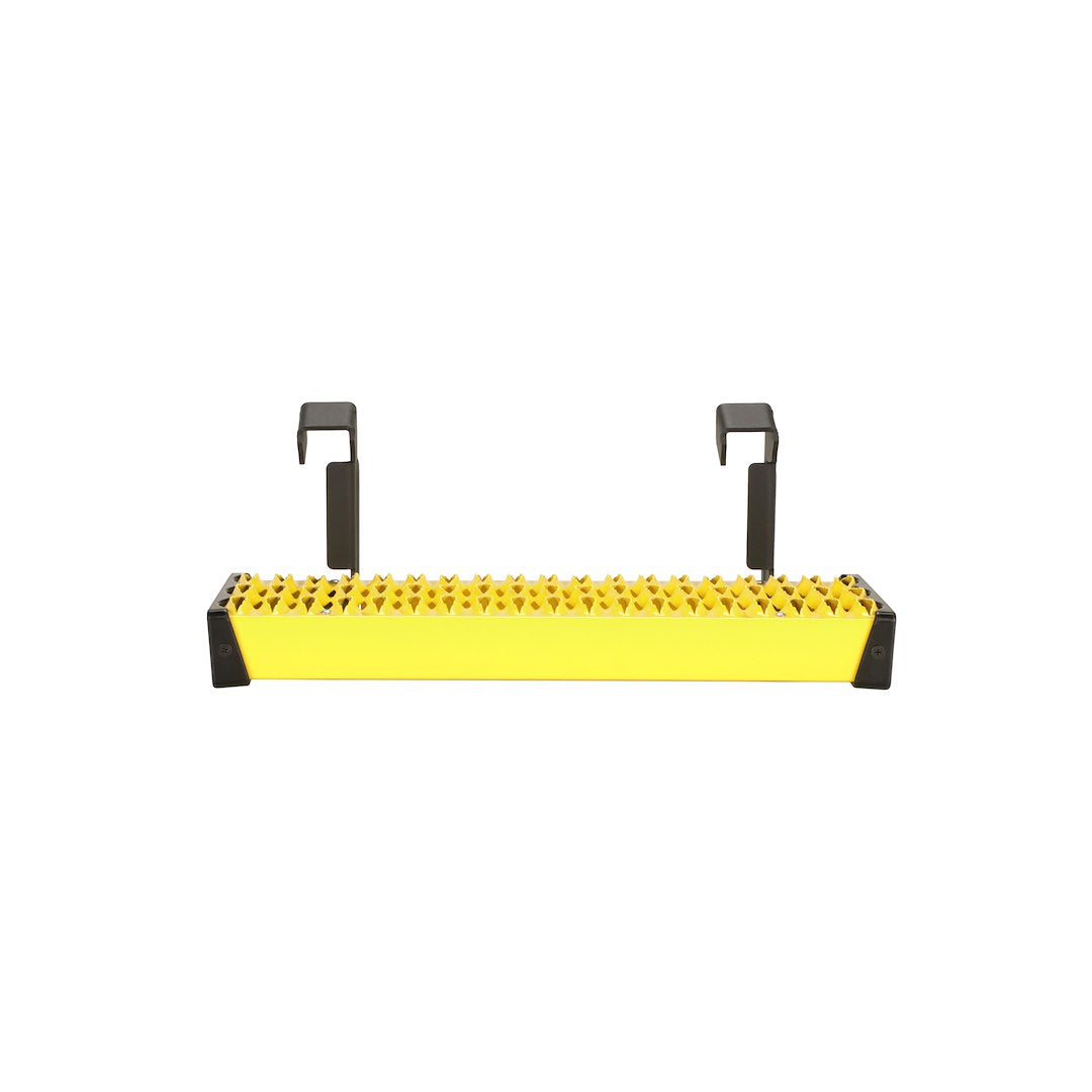 Carr Flow-Through Debris Step Surface Truck Step 138227-1 - Maxgrip Side