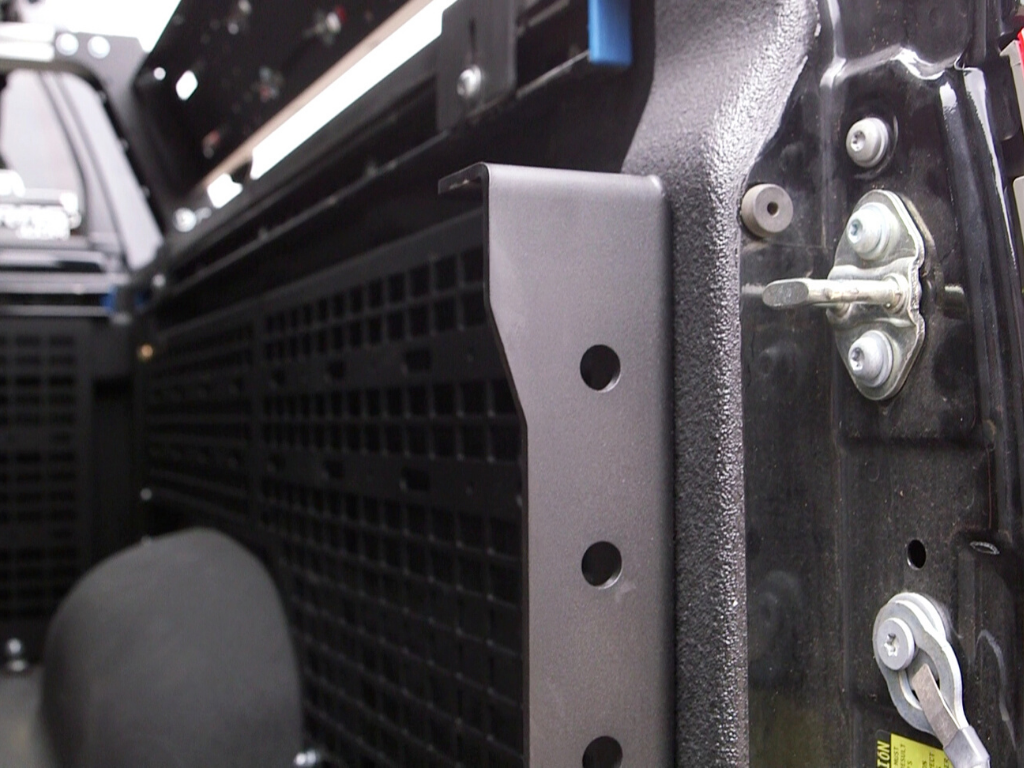 Cali Raised CR3619 Bed Side Support