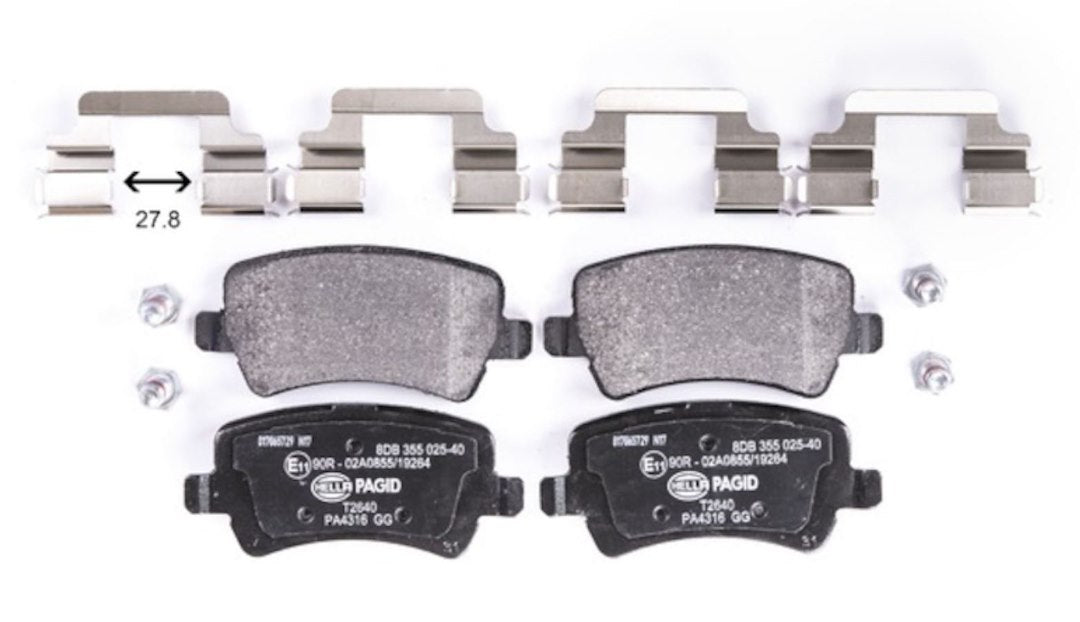 Hella Maximum Durability And Comfort Brake Pad 355025401 - Set Disc