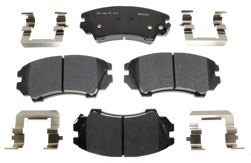 R/M Brakes MGD1404CH R-line friction match oe design - Brake Pad Set