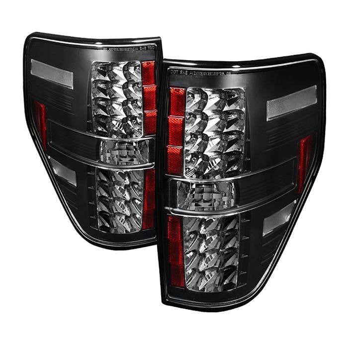 Spyder 5008374 Tail Light Assembly