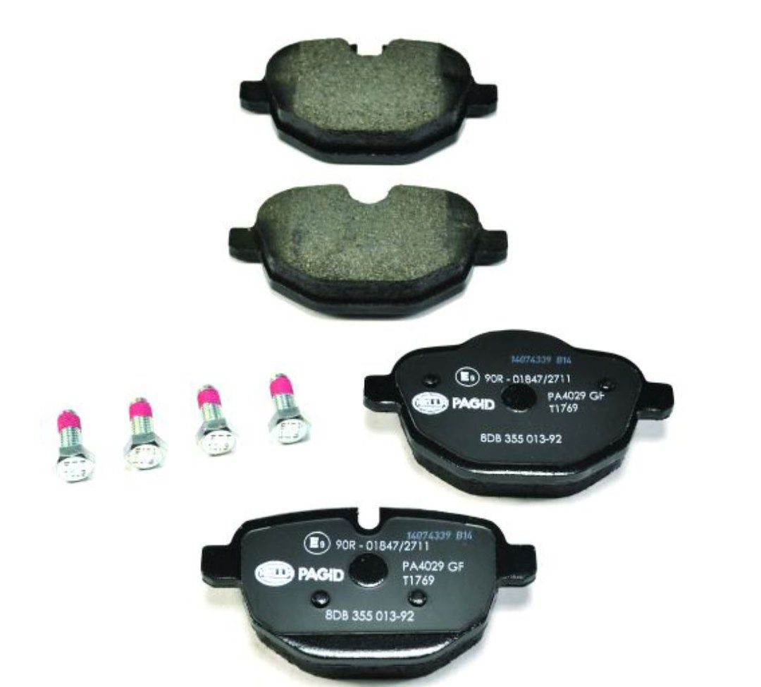 Hella Maximum Durability And Comfort Brake Pad 355013921 - Set Disc