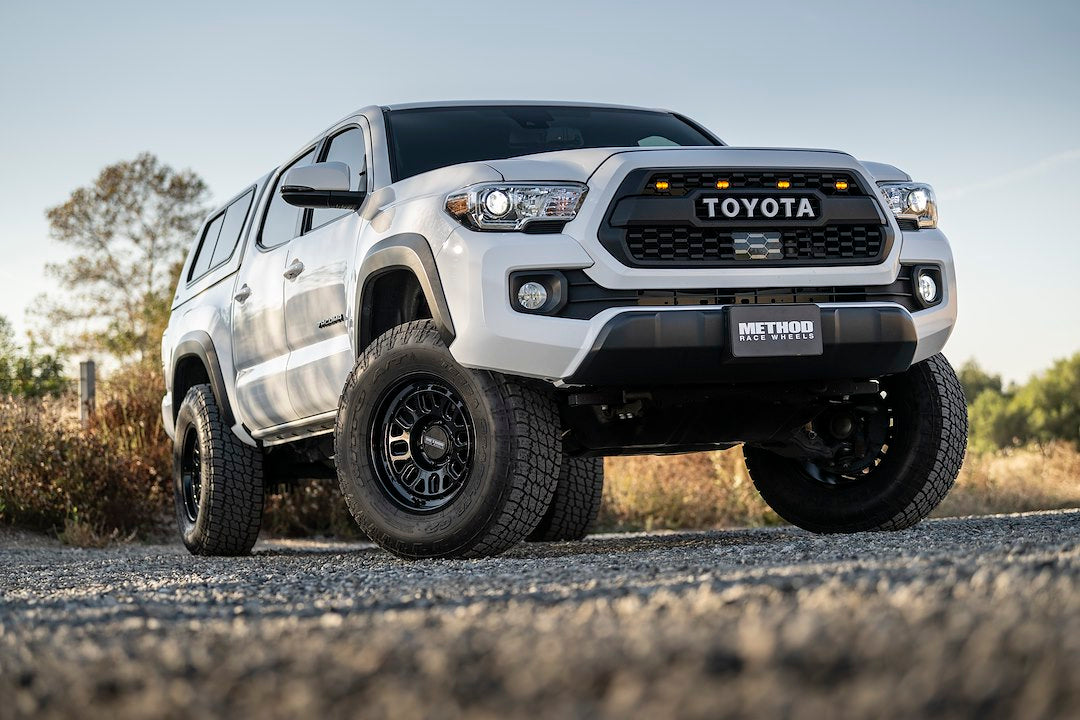 Method Race With Tire Pressure Monitoring System Wheel MR321890801318 - MR321 18X9 18MM Offset 8X6.5