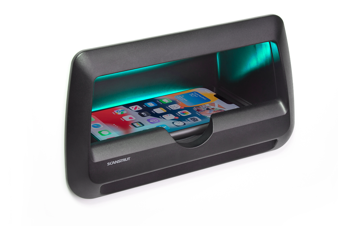 Scanstrut Reverse Polarity Protection Wireless Cellular Phone Charger SC-CW-10GT - Waterproof Cove