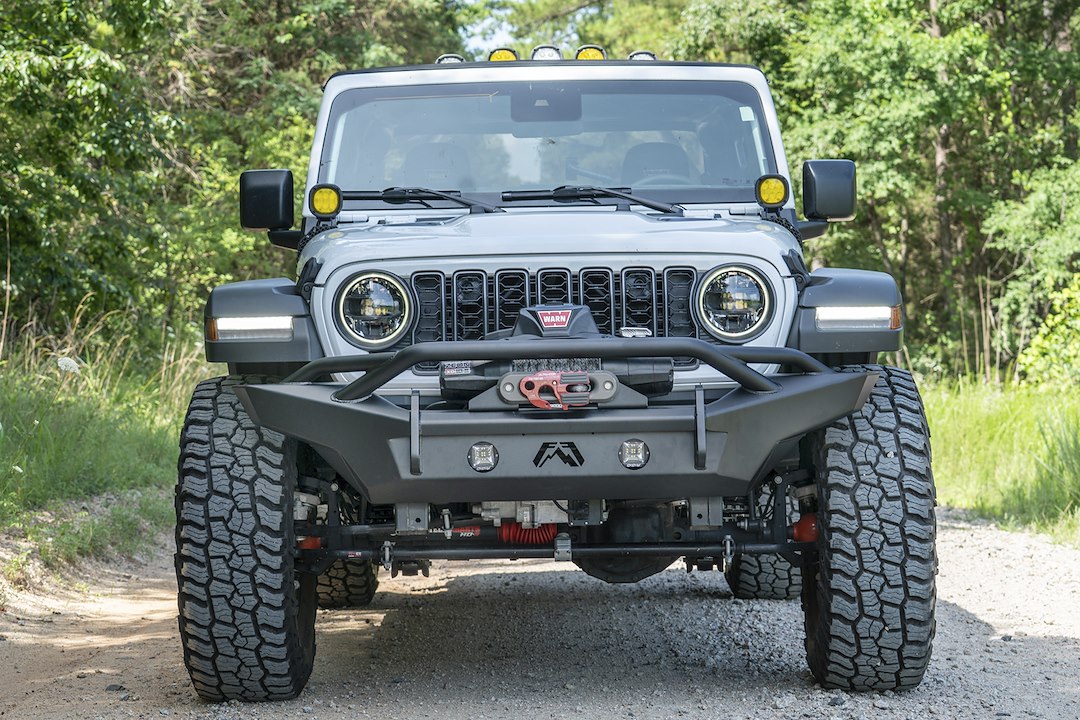 FAB Fours JL24-B5052-1 Bumper