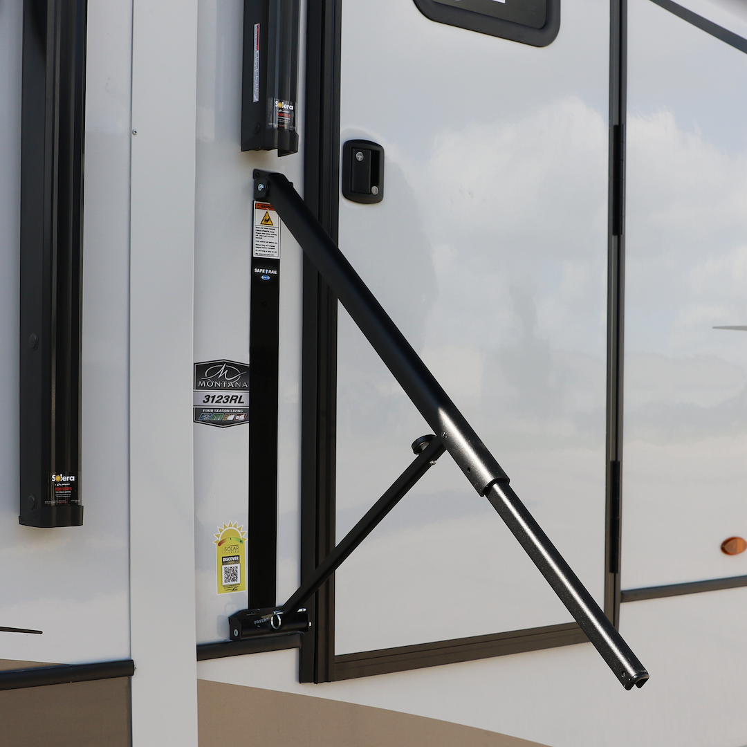 MOR/Ryde T-Rail With A Compact Design Entry Step Hand Rail SP56-573 - Shorter Safe-T-Rail