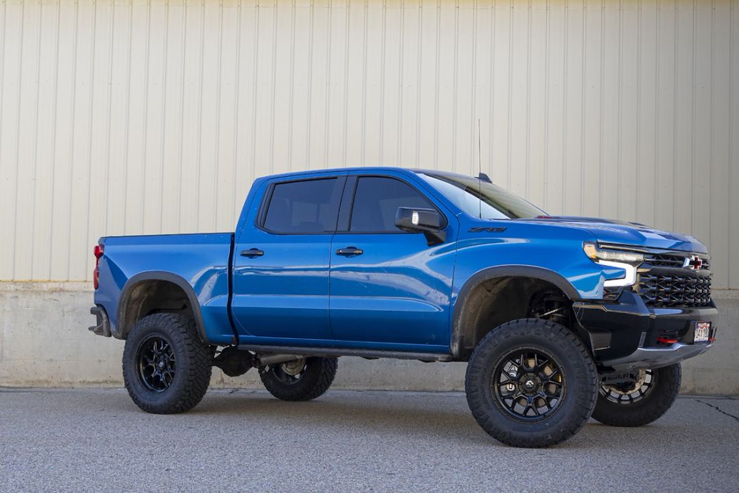 Readylift 44-35615 Lift Kit Suspension