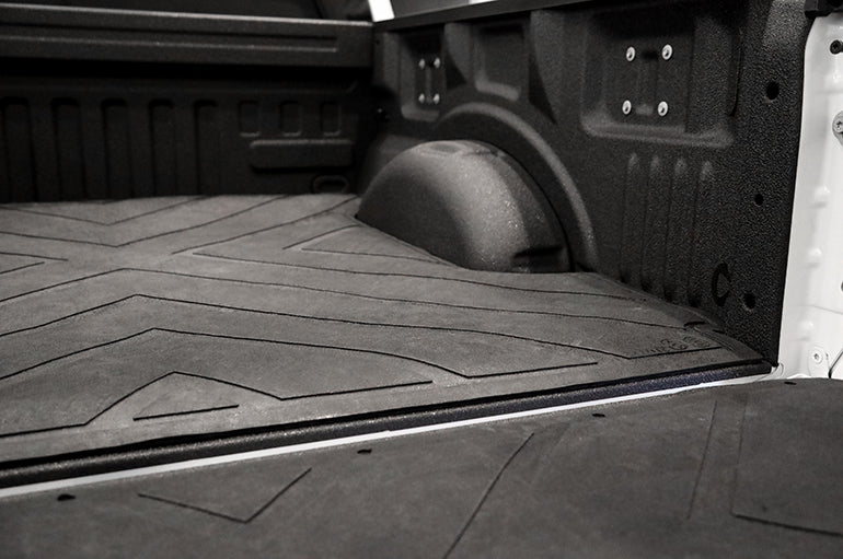 Dee Zee DZ77030 Heavyweight Bedmat Bed Mat