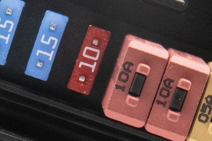 Egis Mobile 3412B Fuse Block