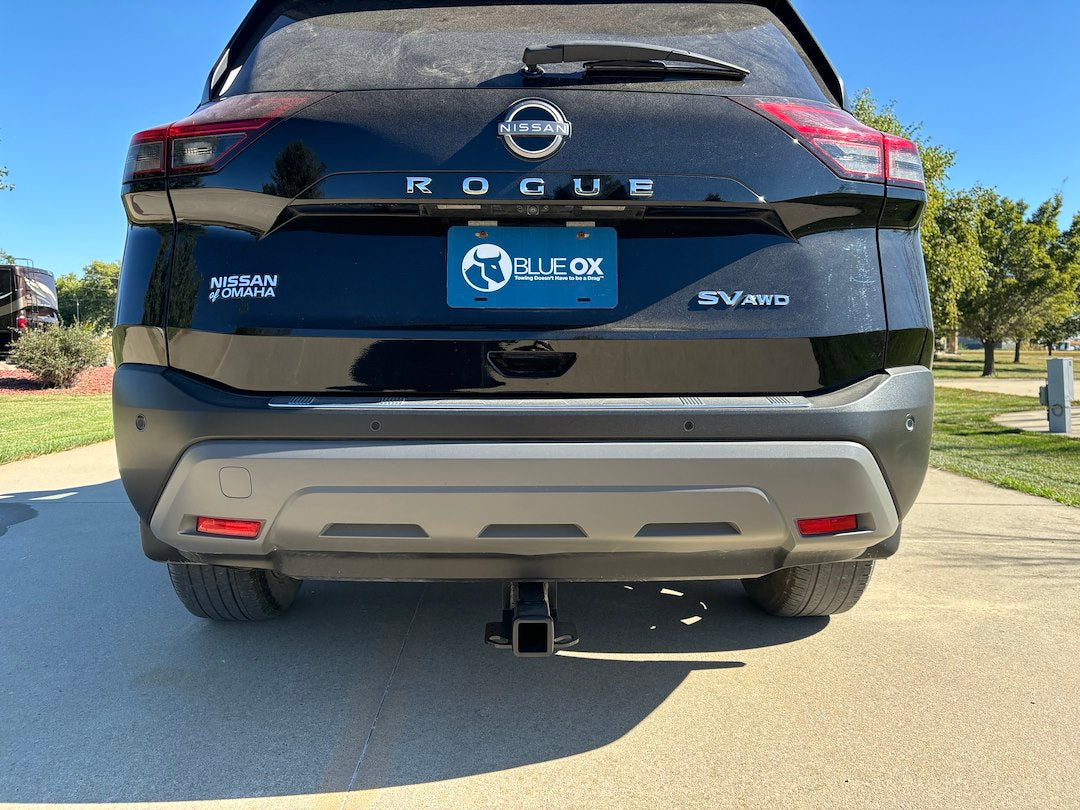 Blue OX Made In USA Trailer Hitch Rear BXH8200 - Rcvr Htch 21-24 Nissan Rogue