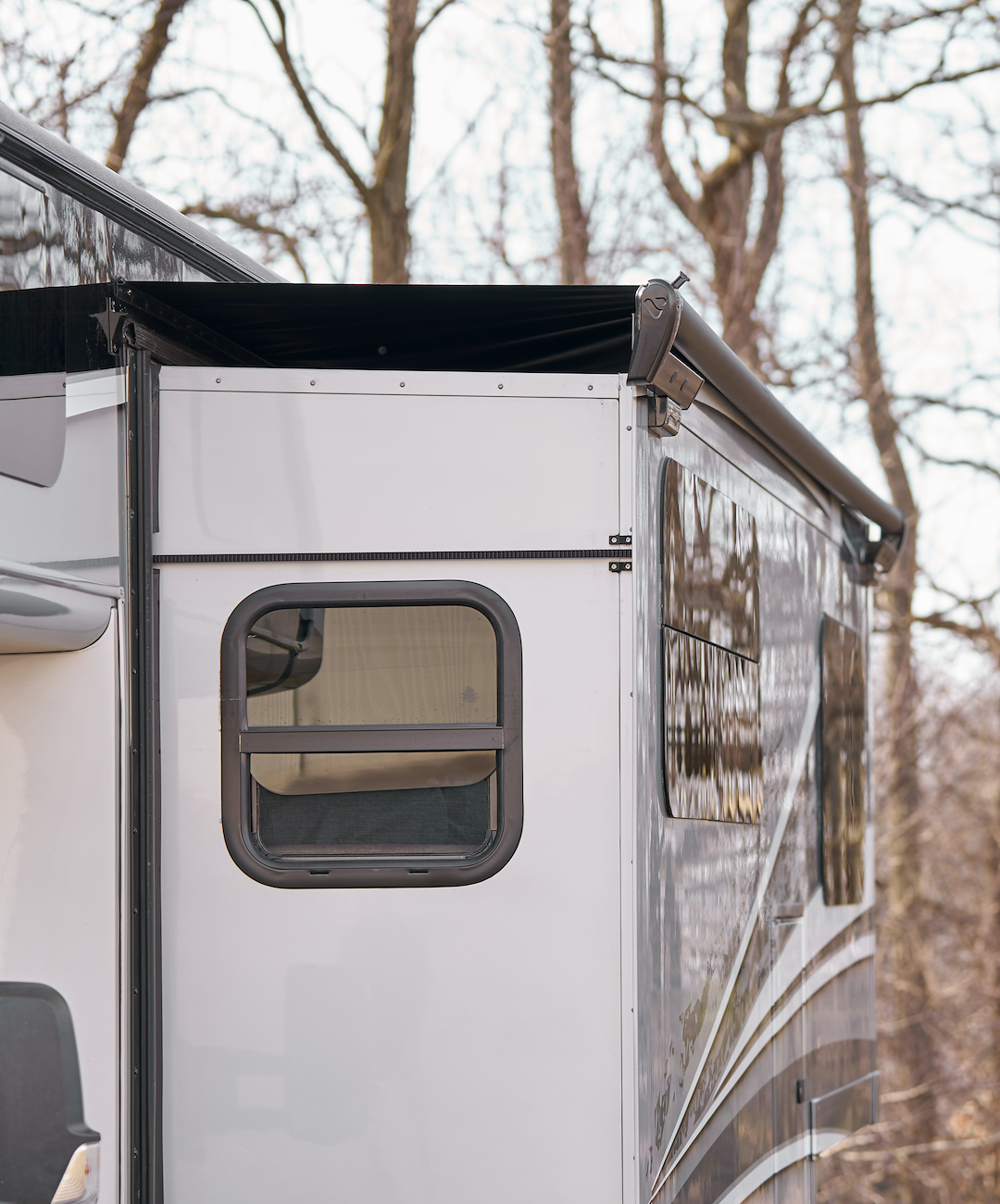 Velarium Cold-Crack And Mildew Resistant Awning VSTK18000000 - Complete 180 Slide Topper