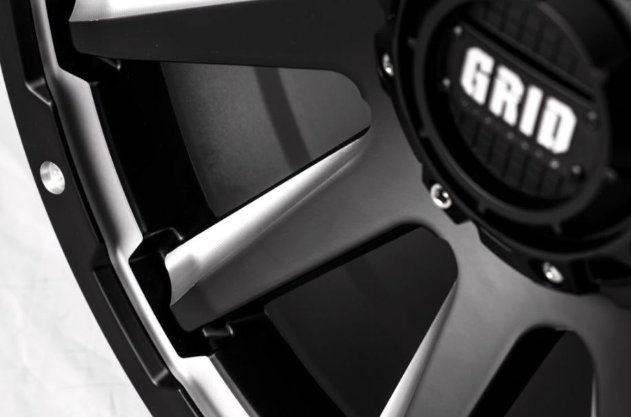 Grid Wheels With Grid Logo Center Cap GD0520090645F3566 - GD05 20X9.0 6X114.3 35 66.1 Mbmd