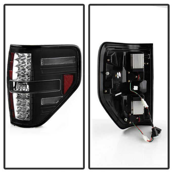 Spyder 5008374 Tail Light Assembly