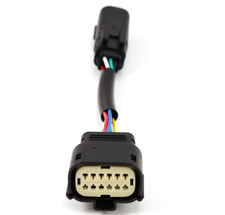 Alpharex USA Smooth And Hassle-Free Installation Tail Light Converter 620013 - Wiring Adapter