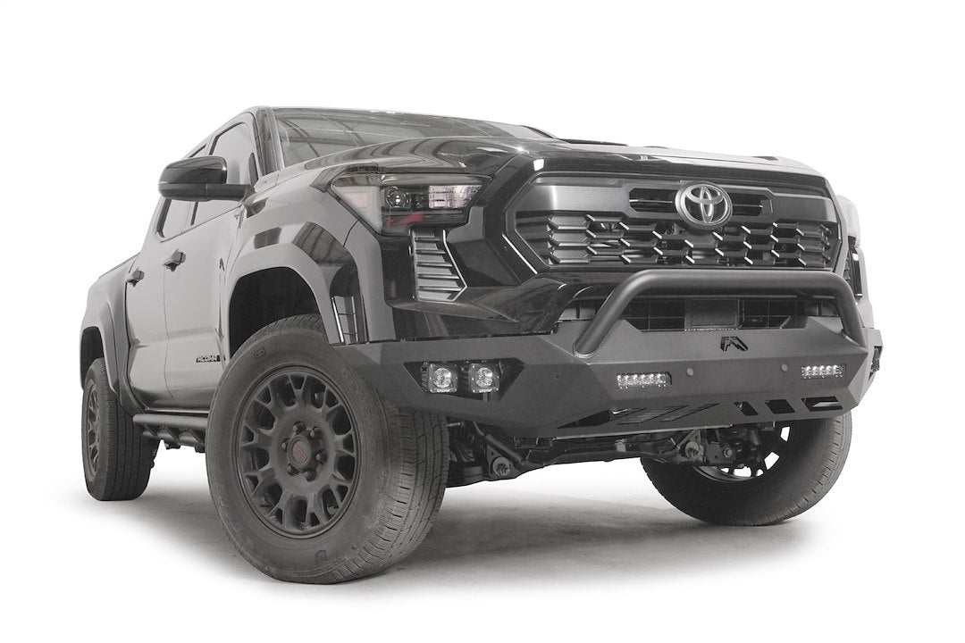 FAB Fours Provides Far More Tire Clearance Bumper FR24-D6452-1 - 2024 Ford Ranger Raptor Vengeance