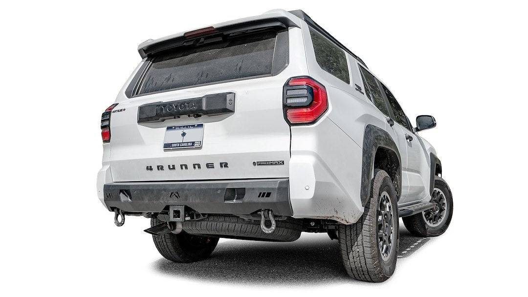 FAB Fours Allows For OE Receiver Hitch Bumper T425-Y6851-1 - Premium Rear Sensor