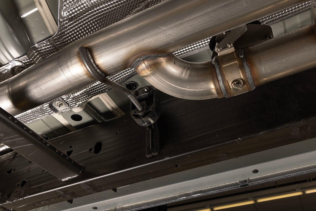 Flowmaster Limited Lifetime Warranty Exhaust System Kit 818206 - 24-25 GM 1500 6.2L Amt CB Dual