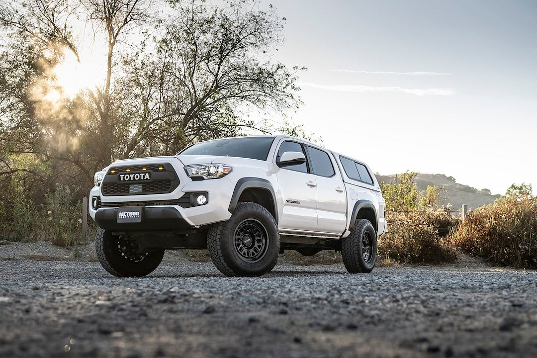Method Race With Tire Pressure Monitoring System Wheel MR321890801318 - MR321 18X9 18MM Offset 8X6.5