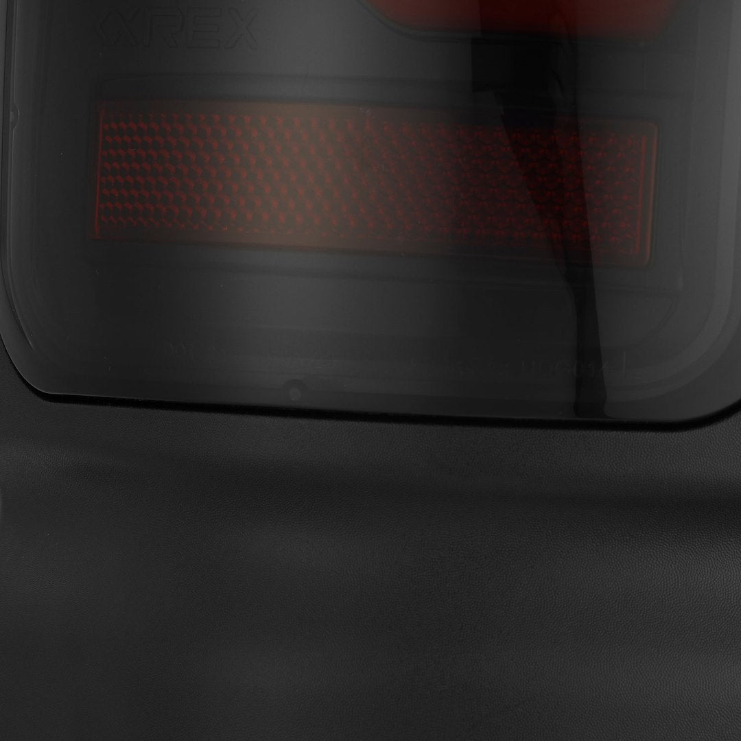 Alpharex USA 643003 Tail Light Assembly
