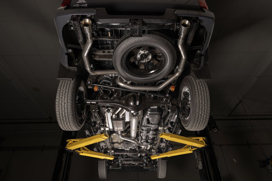 Flowmaster Exhaust System Kit Exhaust System Kit 818176