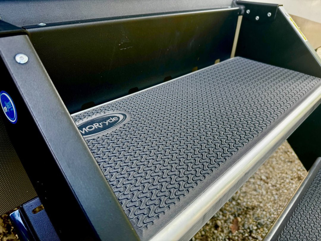MOR/Ryde Steps Are Sleek Form-Fitting Design Entry Step Rug STP54-074 - Single Tread 19.5 PE